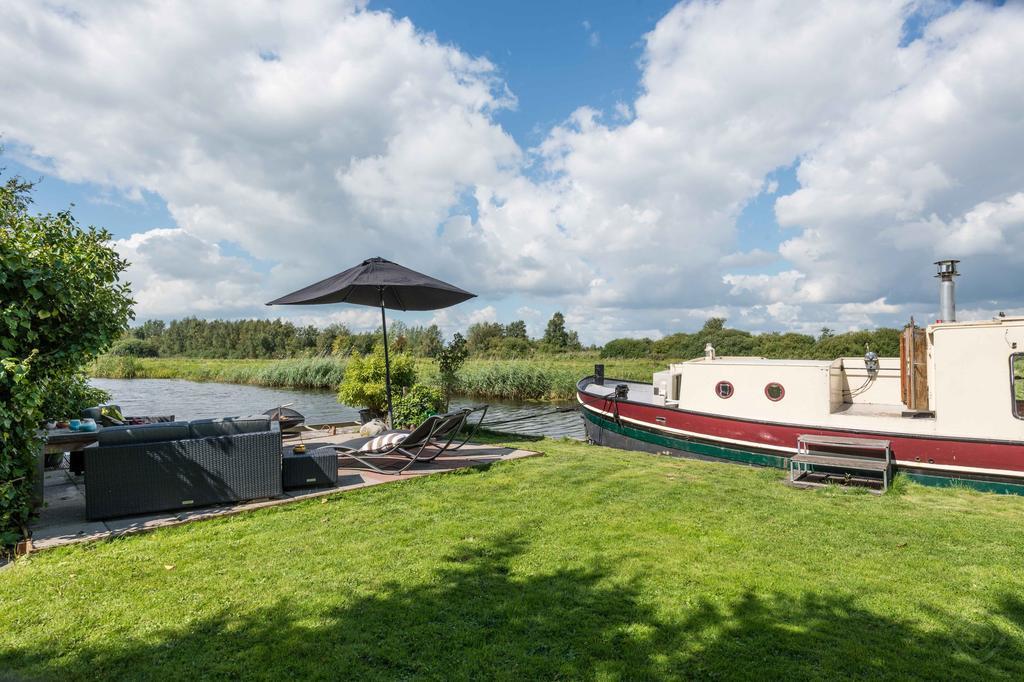 Houseboat Vinkeveen Hotel Exterior foto