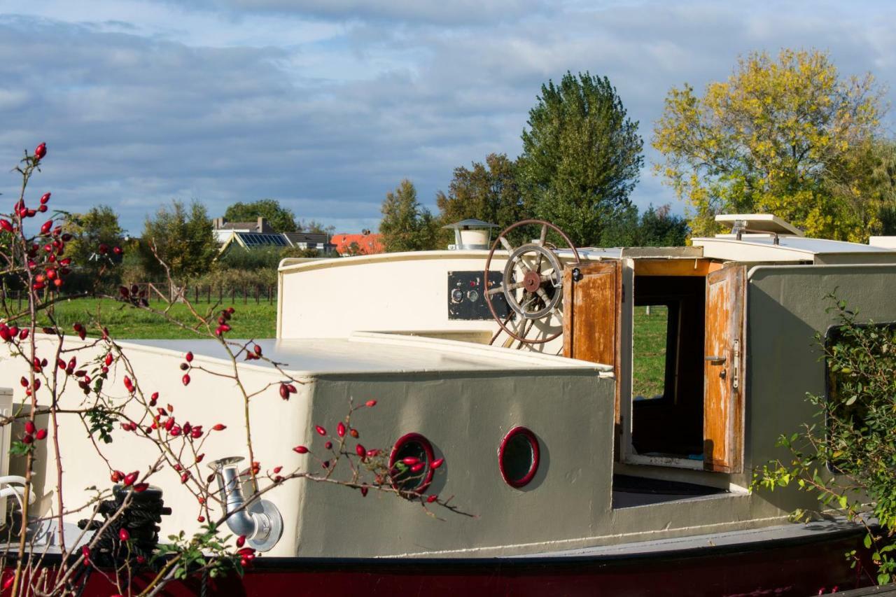 Houseboat Vinkeveen Hotel Exterior foto