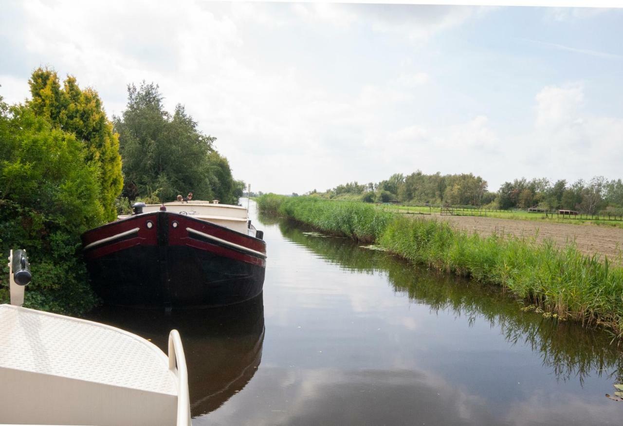 Houseboat Vinkeveen Hotel Exterior foto